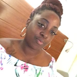 Meet your Posher, Geneva